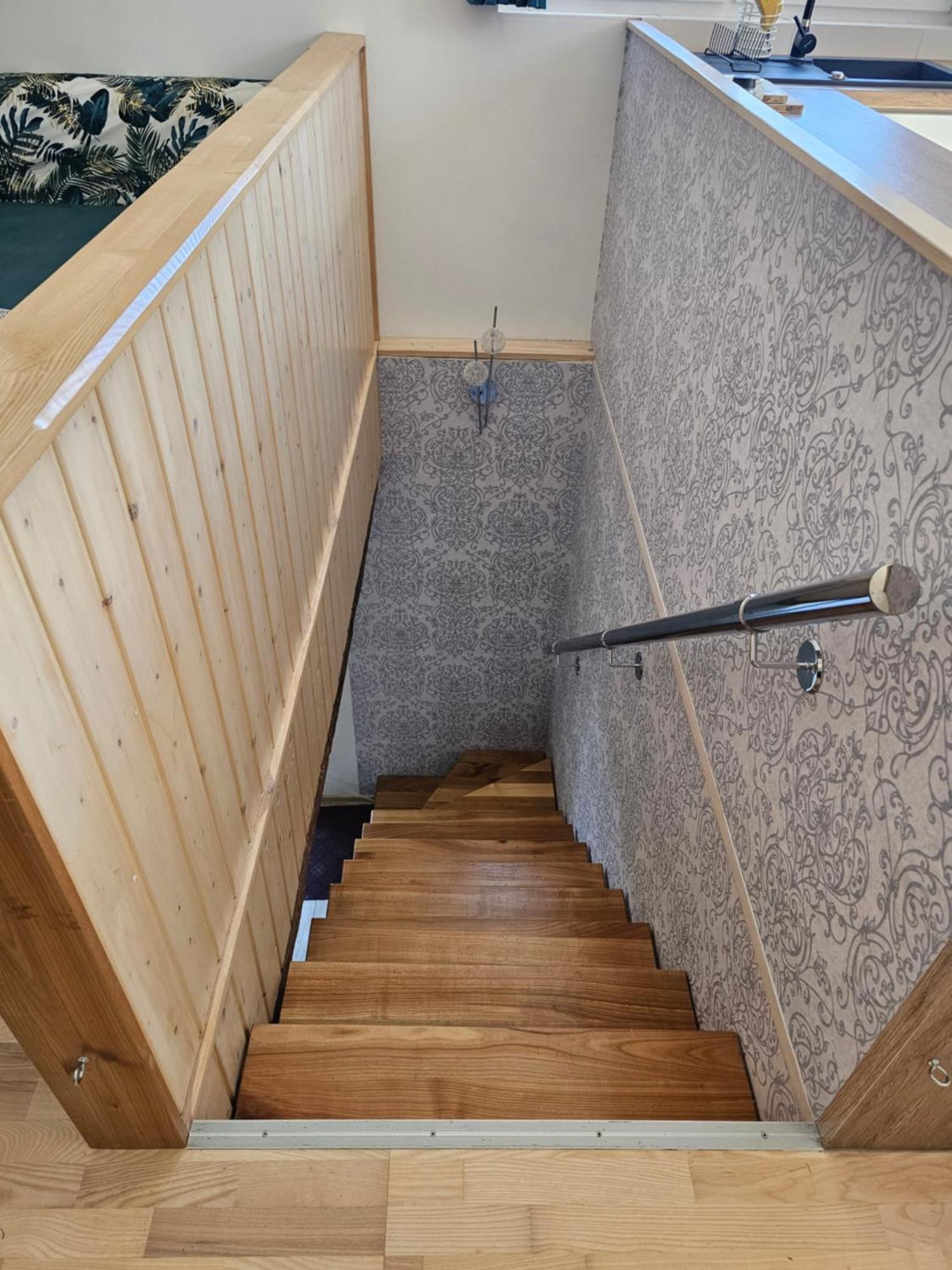 Nad Jeziorem Piaski Apartament *